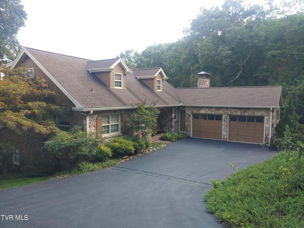 Photo of 2313 Norwich Place, Kingsport, TN 37660 (MLS # 9999913)