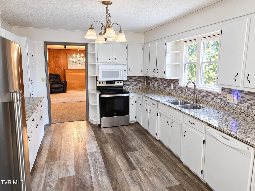 Photo of 2255 Old Asheville Highway, Greeneville, TN 37743 (MLS # 10001384)