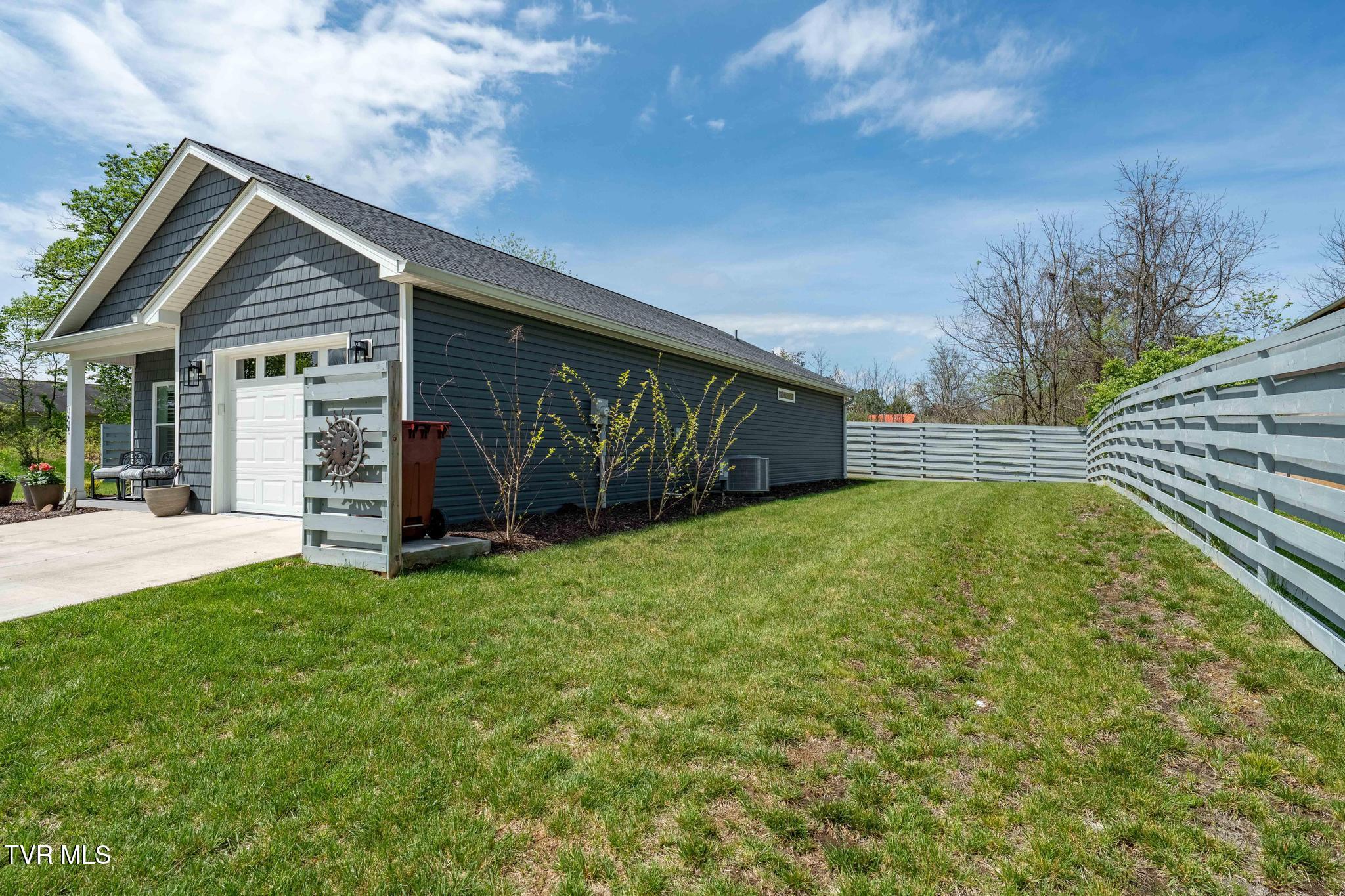 125 Lynn Road, Johnson City, Tennessee image 16
