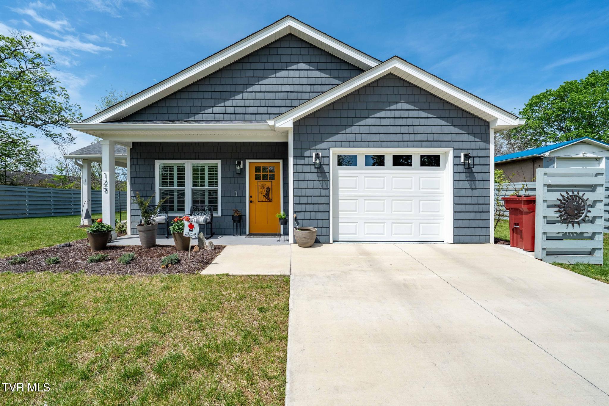 125 Lynn Road, Johnson City, Tennessee image 2