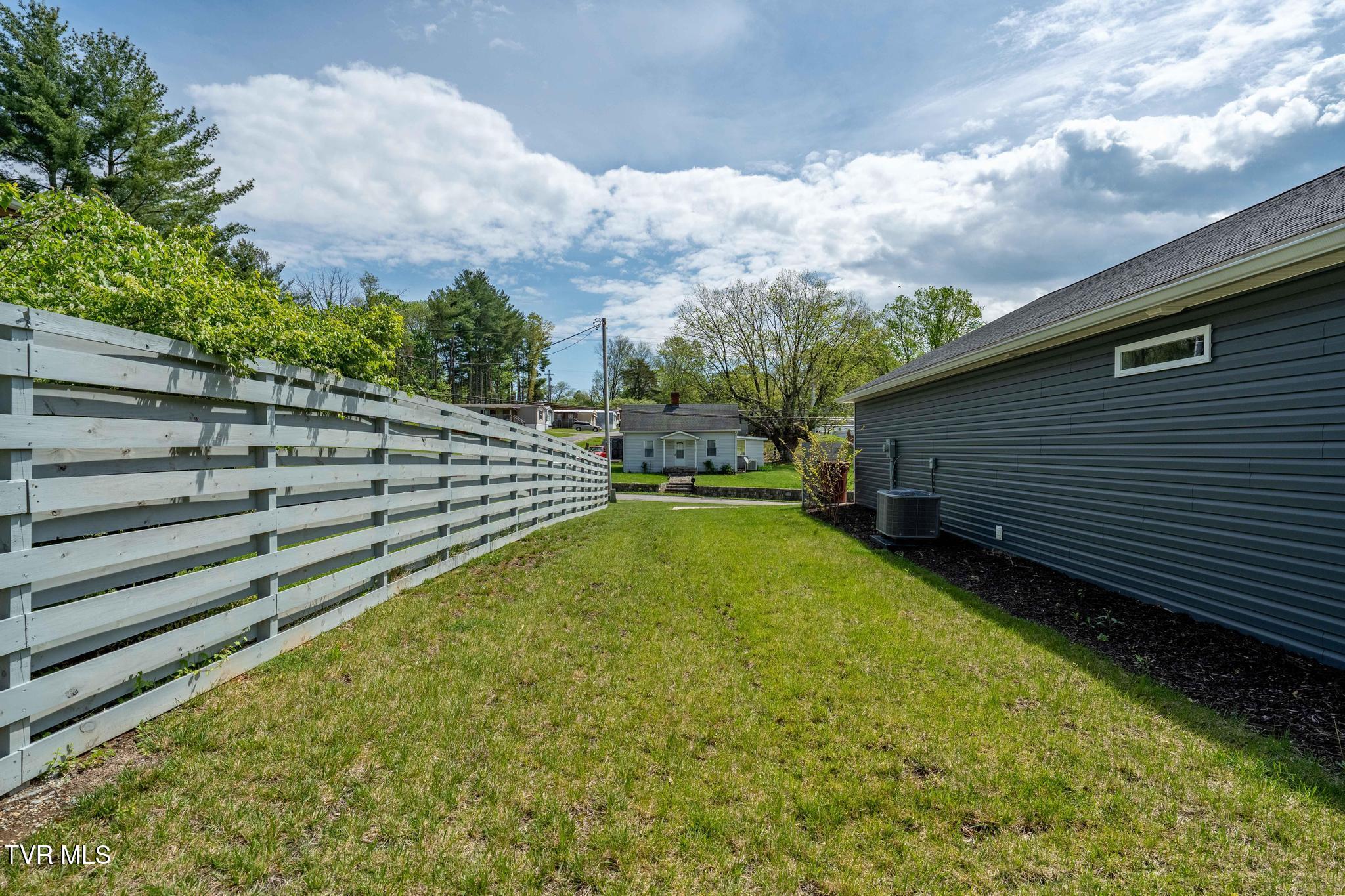 125 Lynn Road, Johnson City, Tennessee image 15