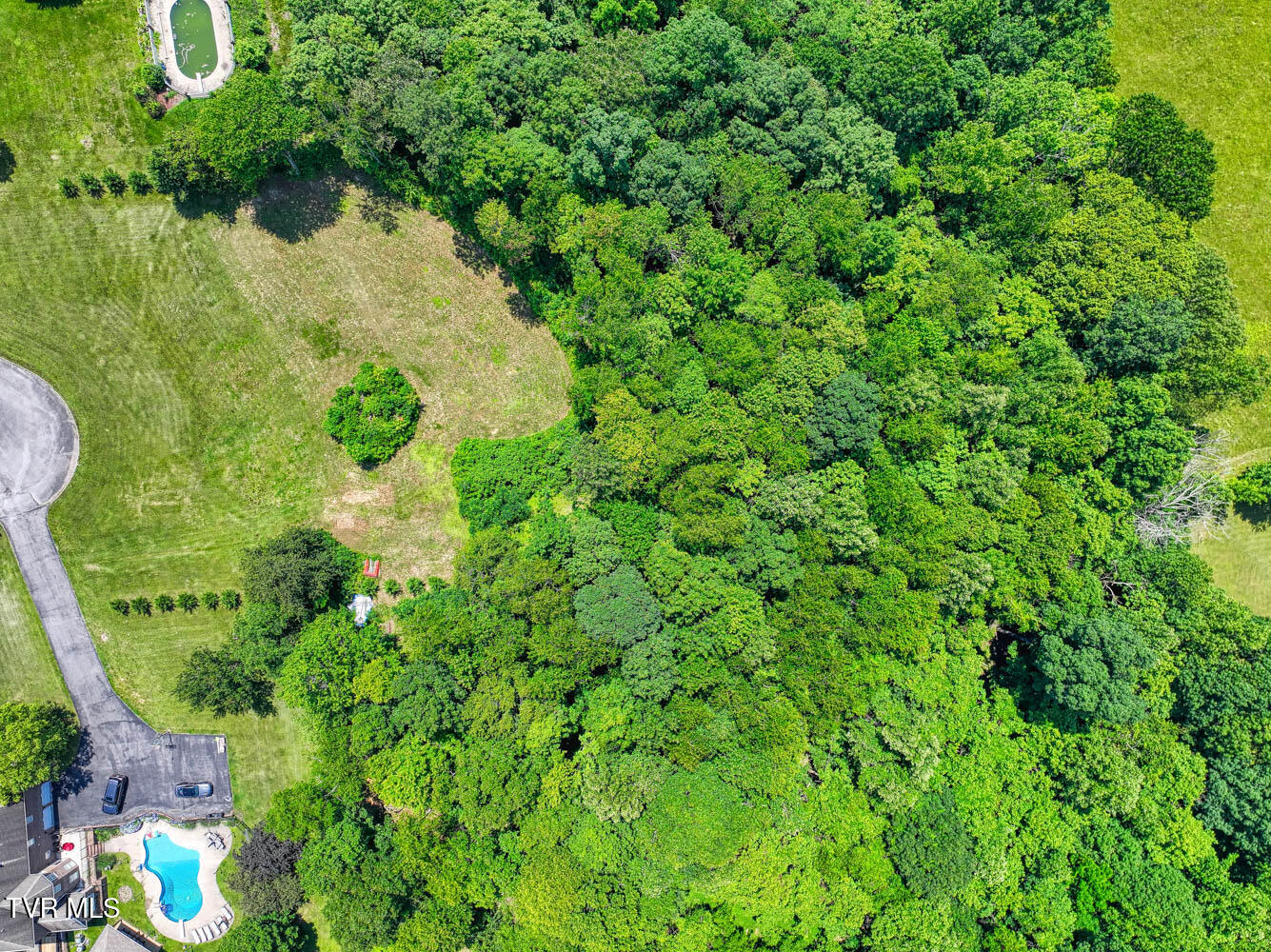 402 Lynchburg Lane, Surgoinsville, Tennessee image 17