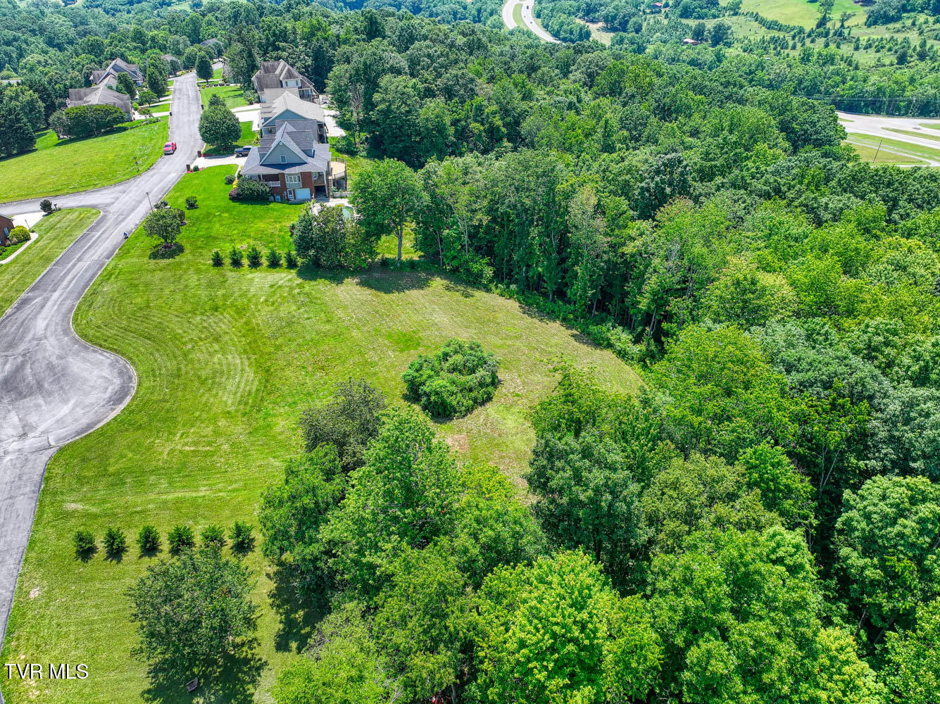 402 Lynchburg Lane, Surgoinsville, Tennessee image 15