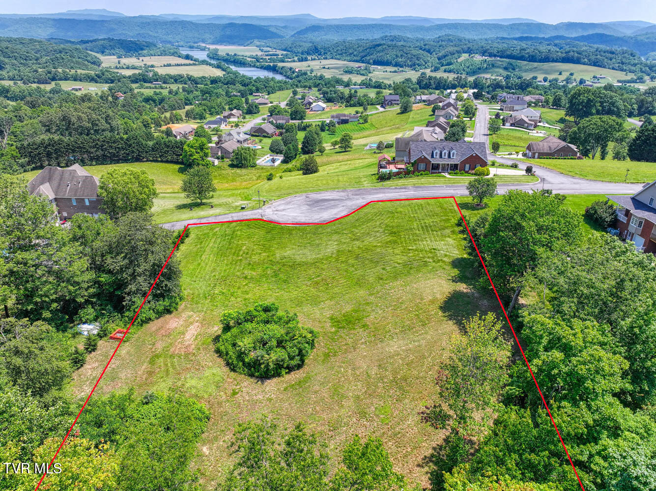 402 Lynchburg Lane, Surgoinsville, Tennessee image 11