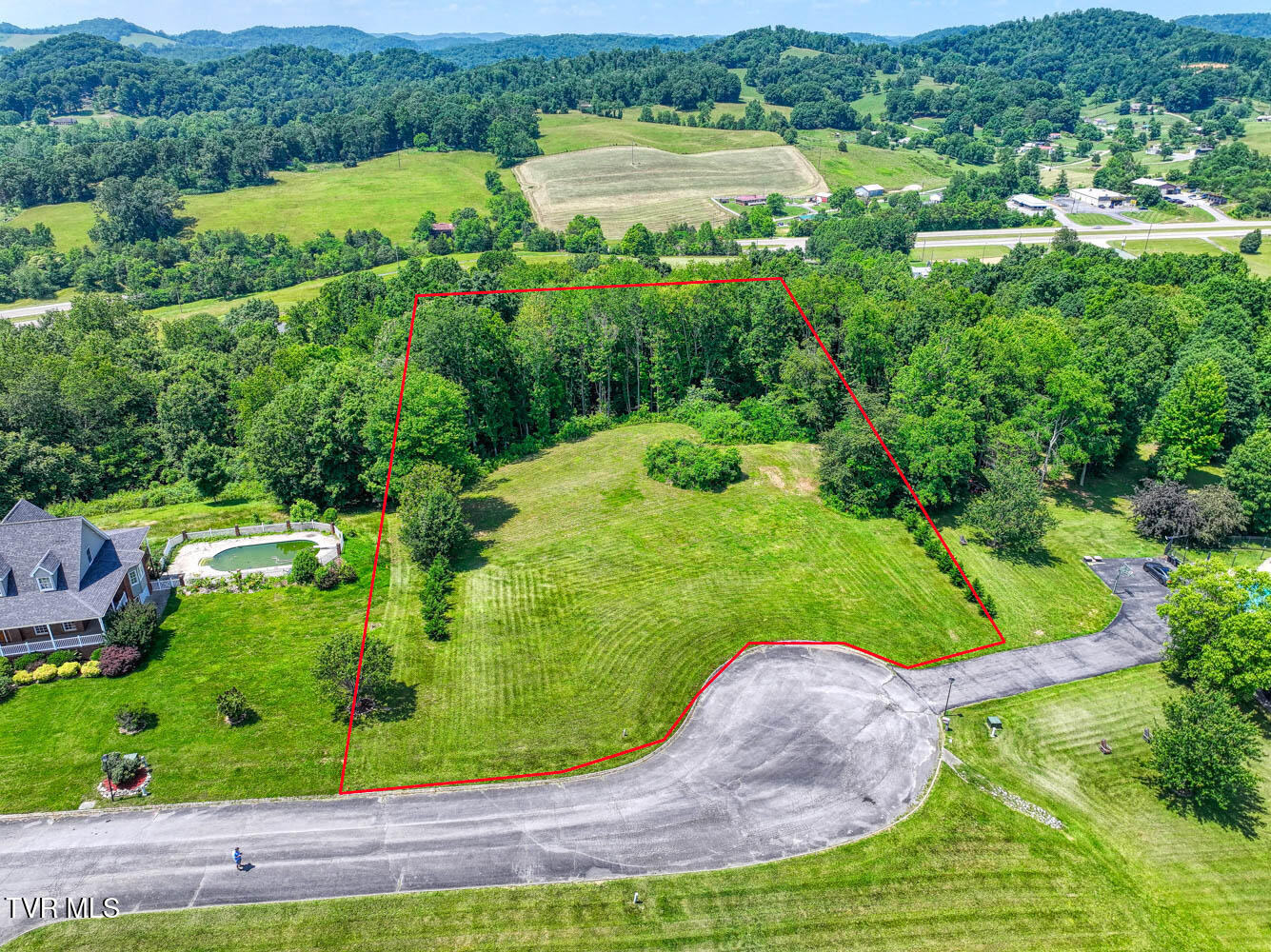 402 Lynchburg Lane, Surgoinsville, Tennessee image 6