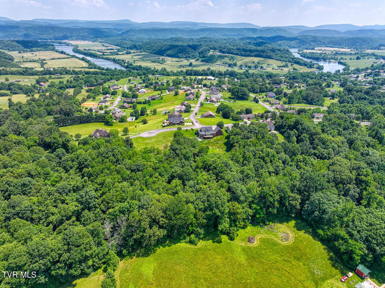 402 Lynchburg Lane, Surgoinsville, Tennessee image 10