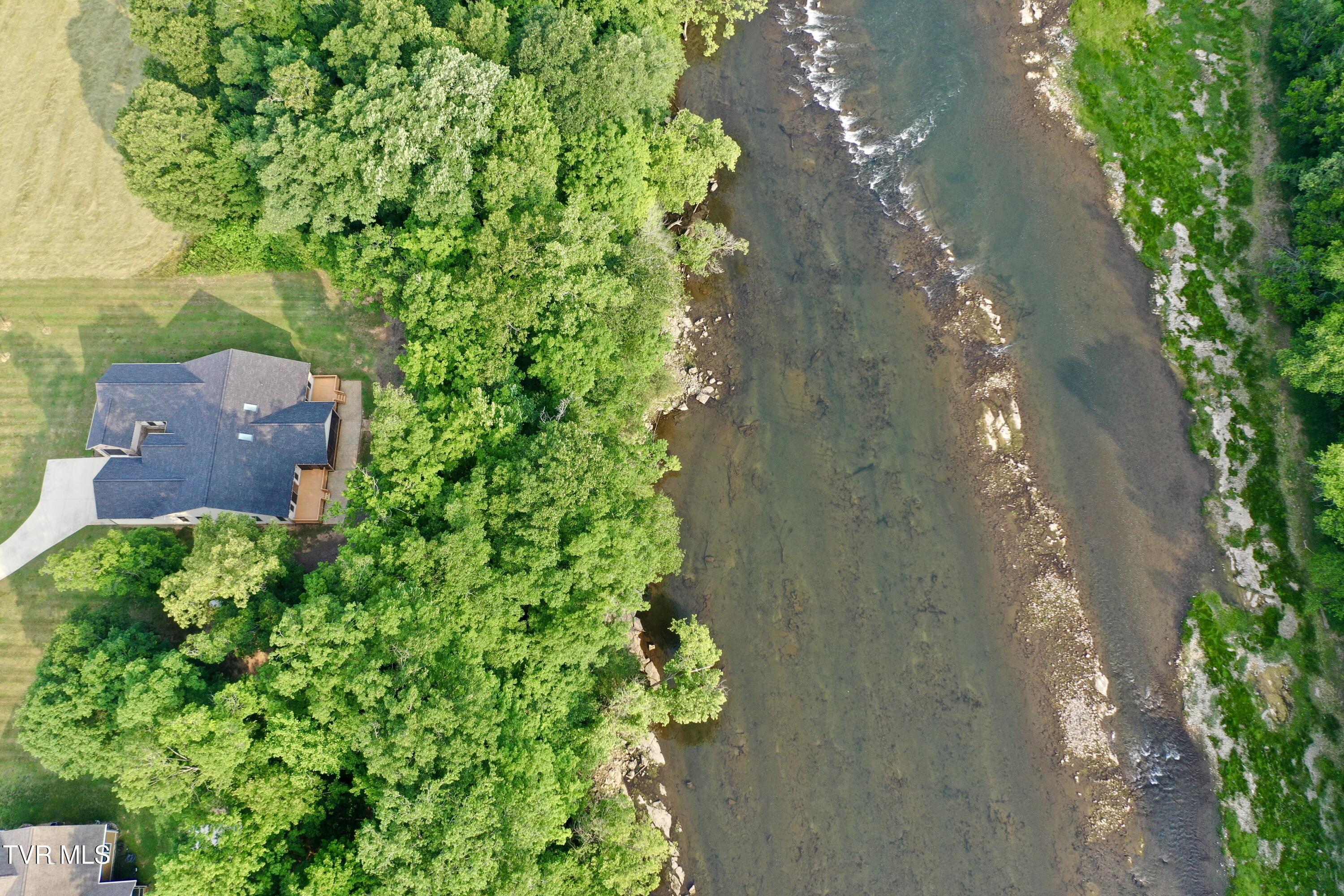 2005 River Mist Circle