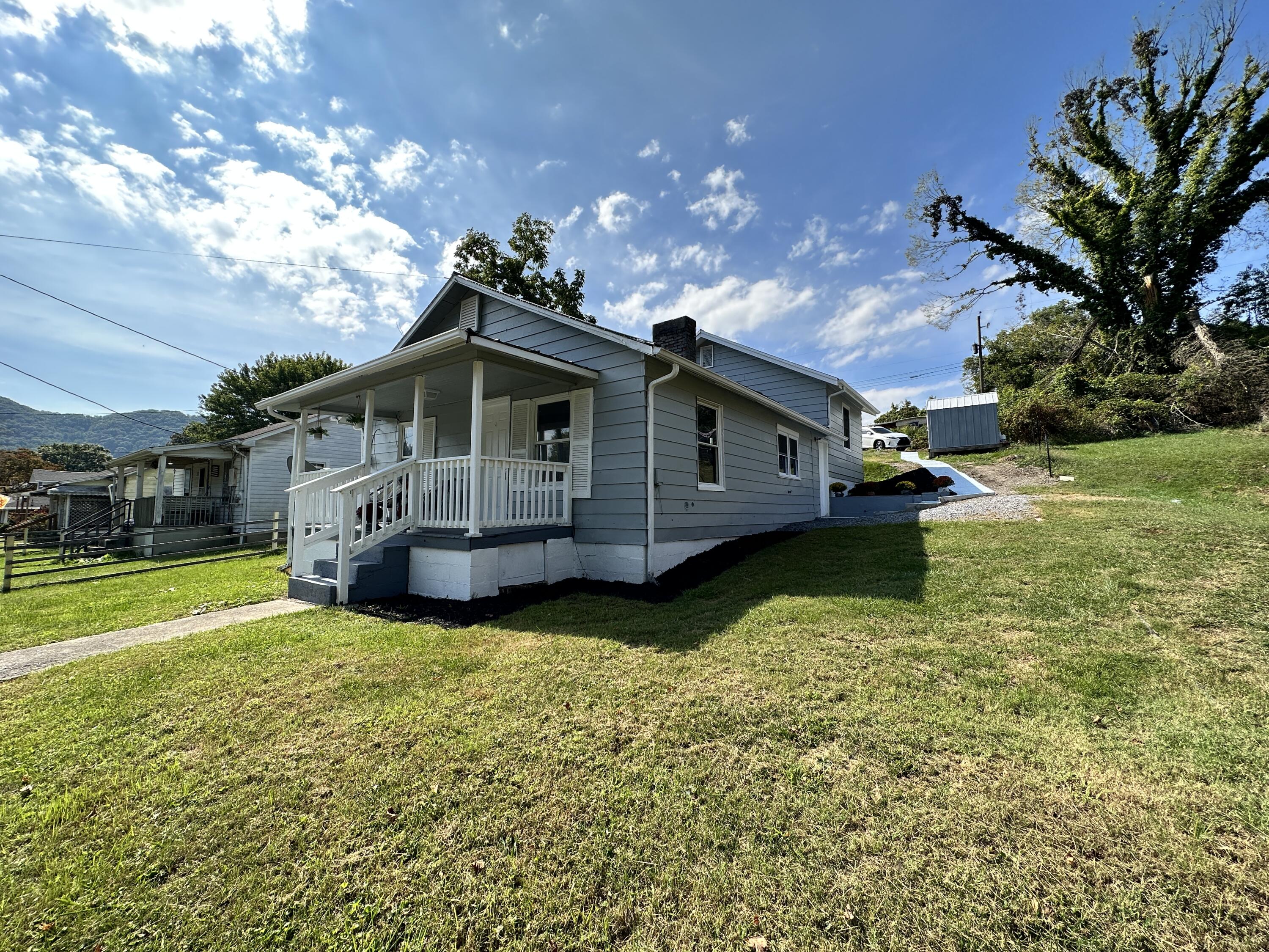 463 Manville Road, Gate City, Virginia image 1