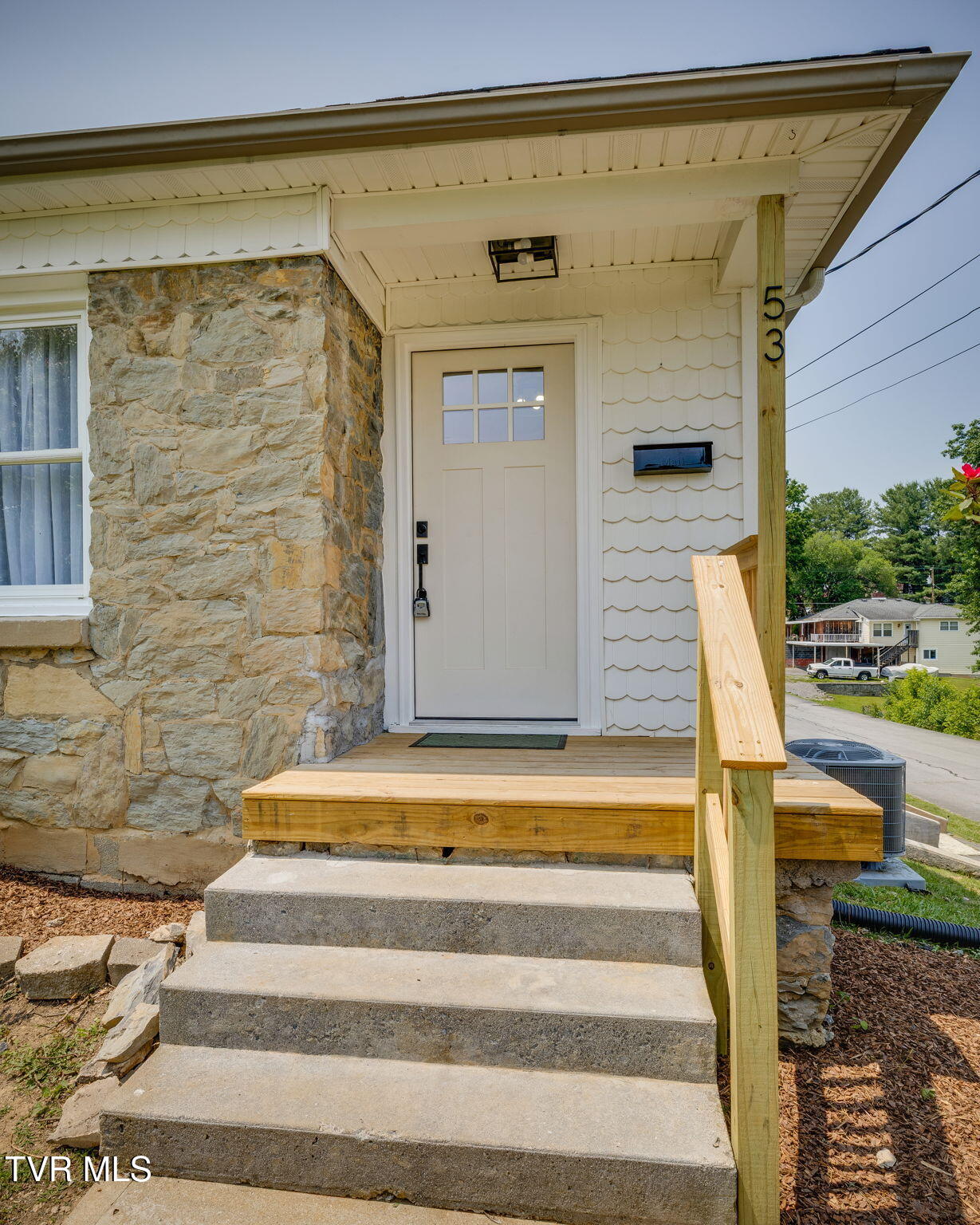 53 Tremont Place, Bristol, Tennessee image 4
