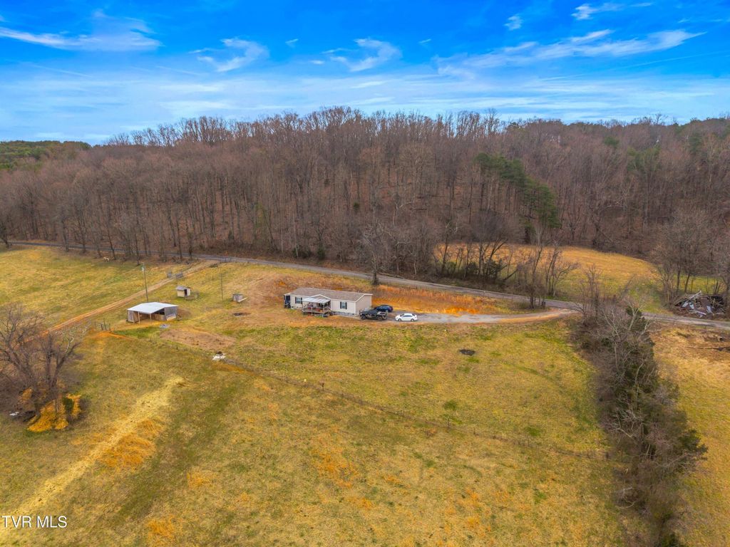 Photo of Tbd Grassy Valley Road, Whitesburg, TN 37891 (MLS # 9991542)