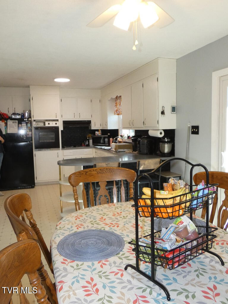10351 Forest Hill Drive, Glade Spring, Virginia image 6