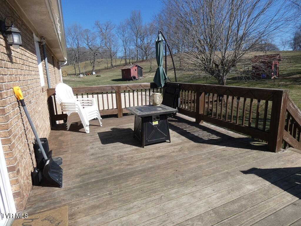 10351 Forest Hill Drive, Glade Spring, Virginia image 37