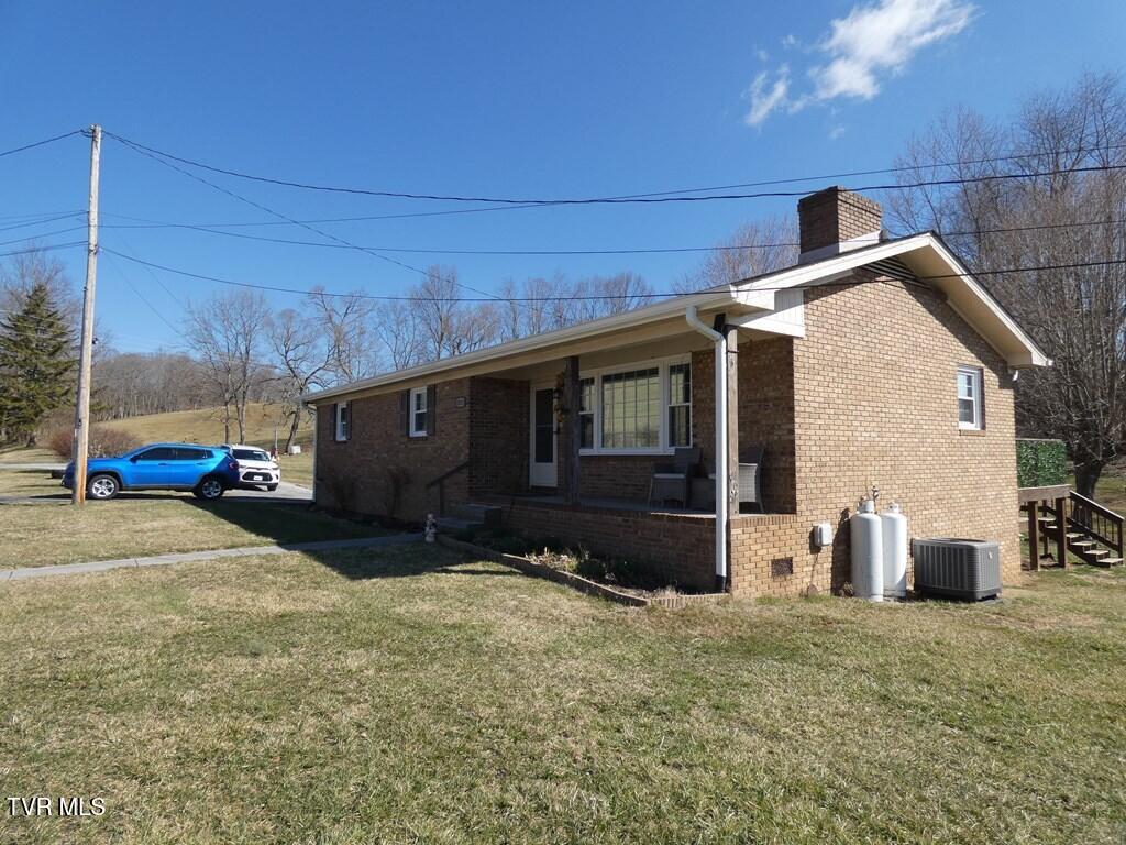 10351 Forest Hill Drive, Glade Spring, Virginia image 33
