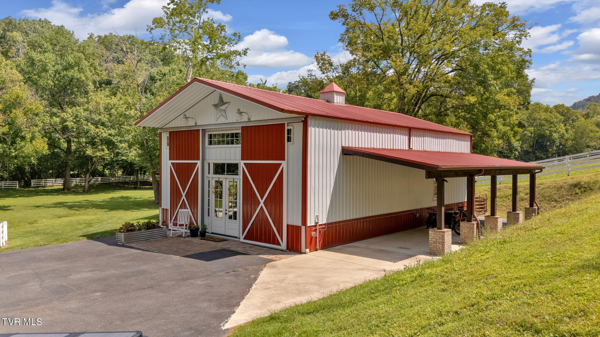 565 Gap Creek Road, Elizabethton, Tennessee image 37