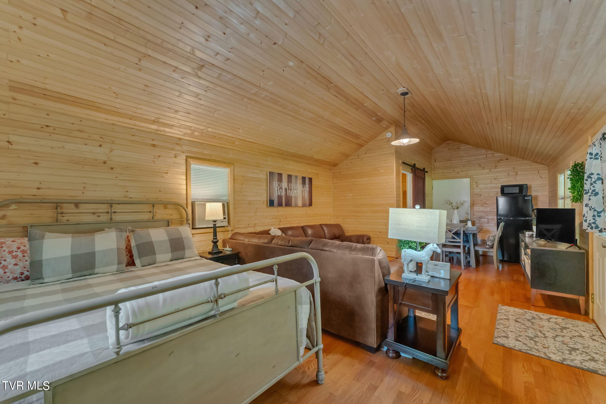 565 Gap Creek Road, Elizabethton, Tennessee image 46