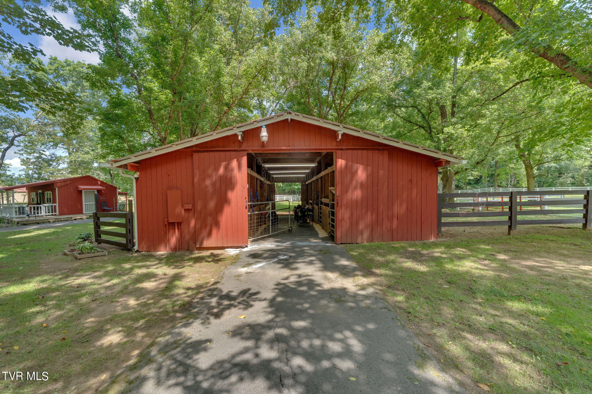 565 Gap Creek Road, Elizabethton, Tennessee image 49