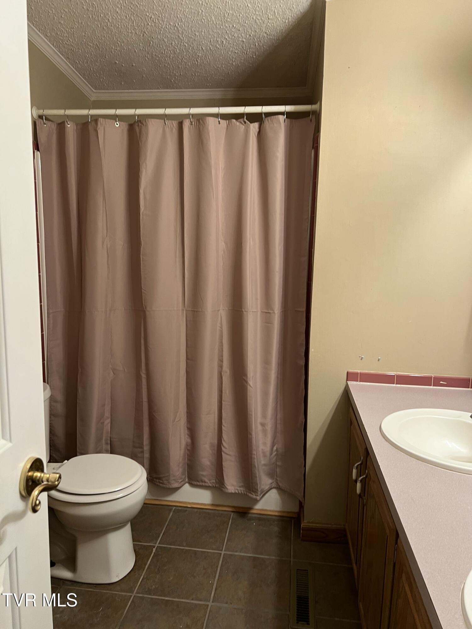 106 Jim Elliott Road, Elizabethton, Tennessee image 7