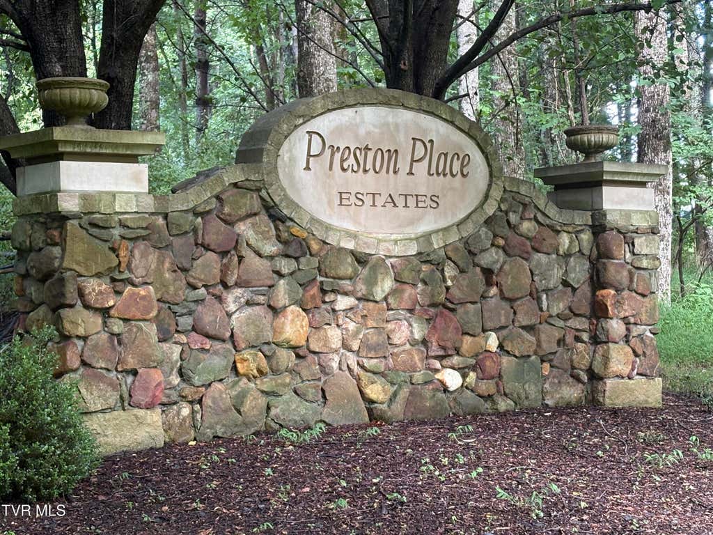 Photo of 31 Preston Place Drive, Abingdon, VA 24211 (MLS # 9999201)