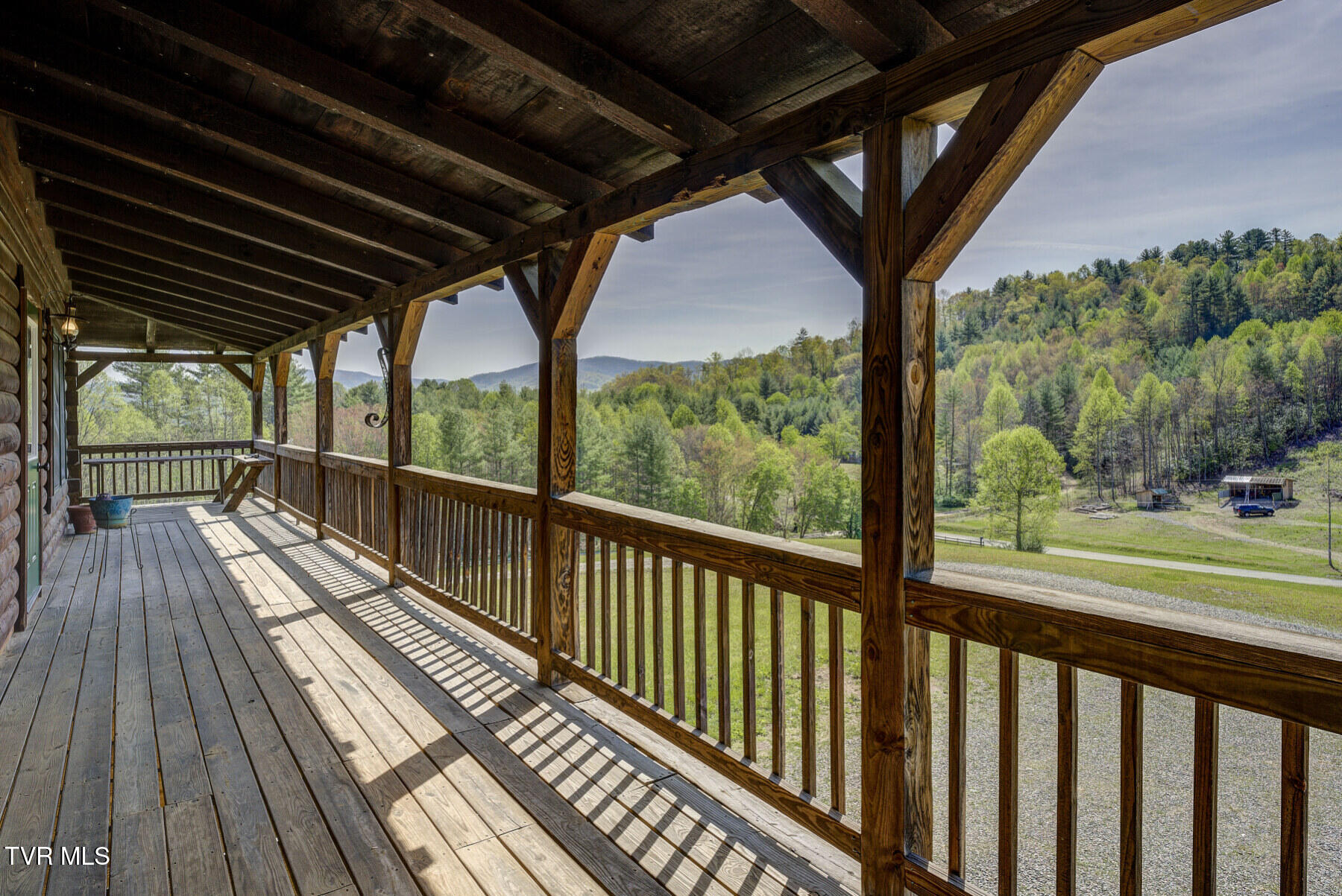 303 Valley View Acres, Mountain City, Tennessee image 8