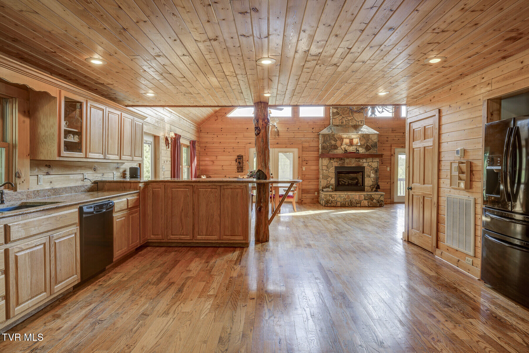 303 Valley View Acres, Mountain City, Tennessee image 24