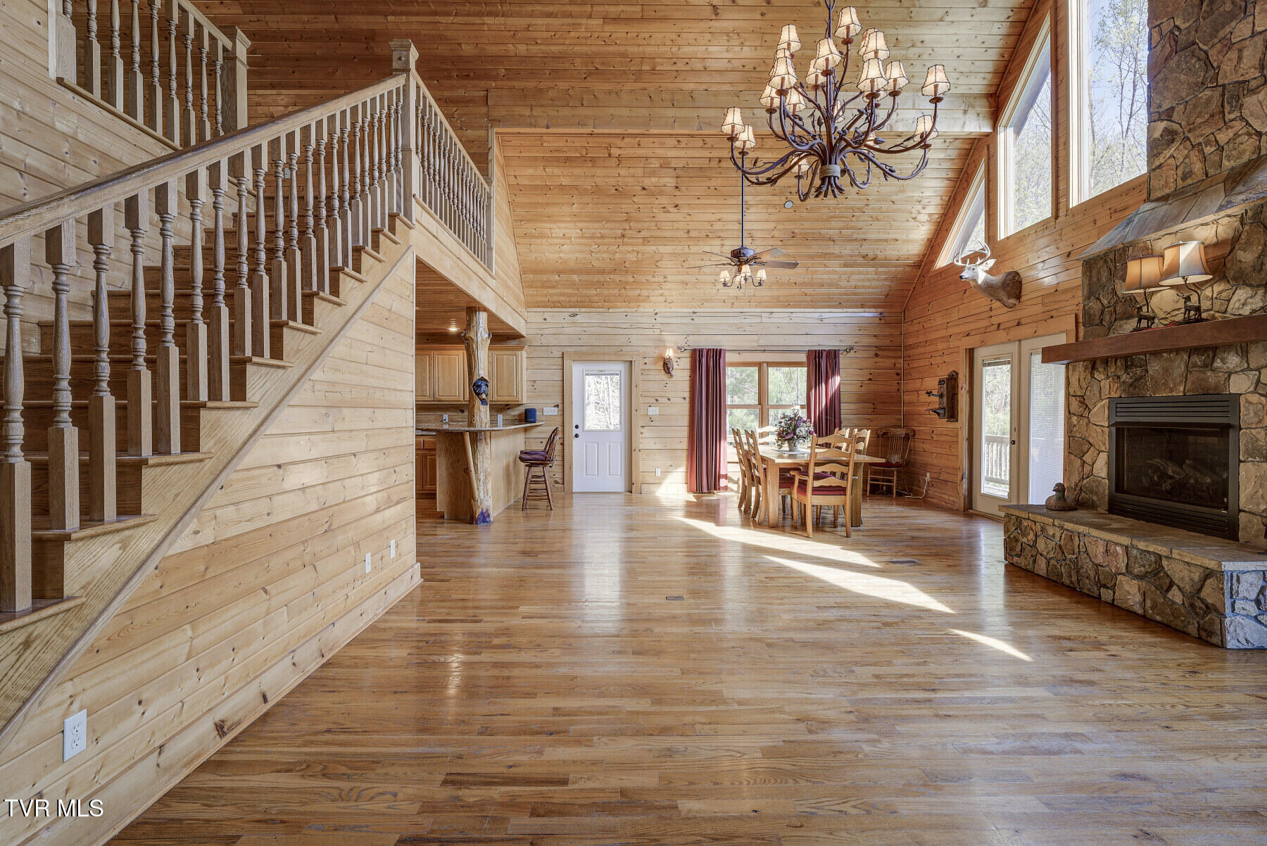 303 Valley View Acres, Mountain City, Tennessee image 14