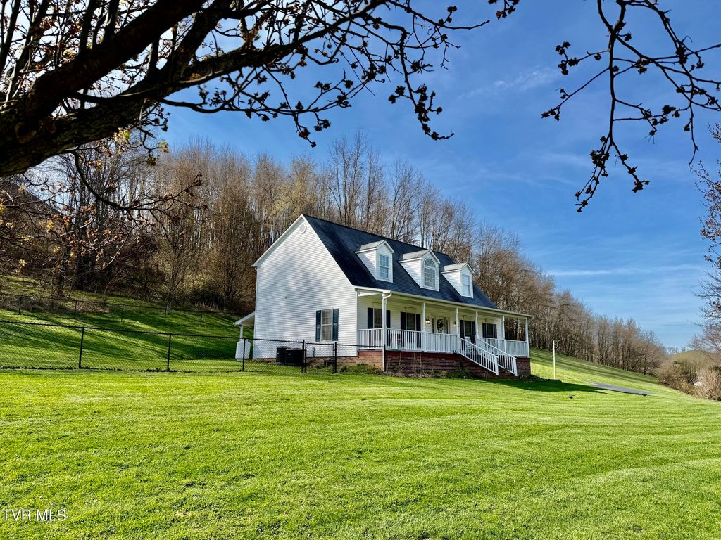 Photo of 384 Sunset Road, Rosedale, VA 24280 (MLS # 9992835)