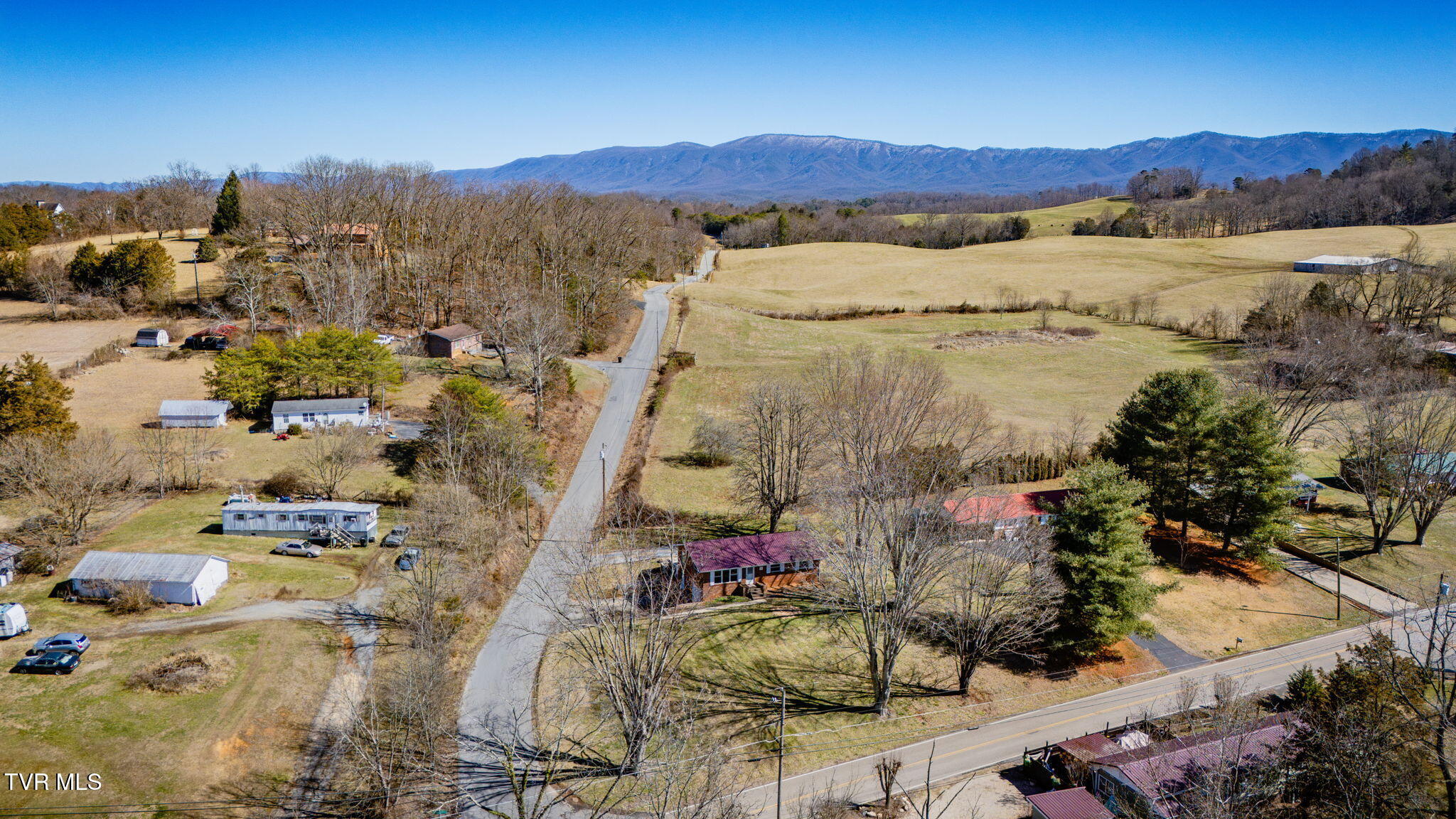 739 Old Elizabethton Highway, Bluff City, Tennessee image 6