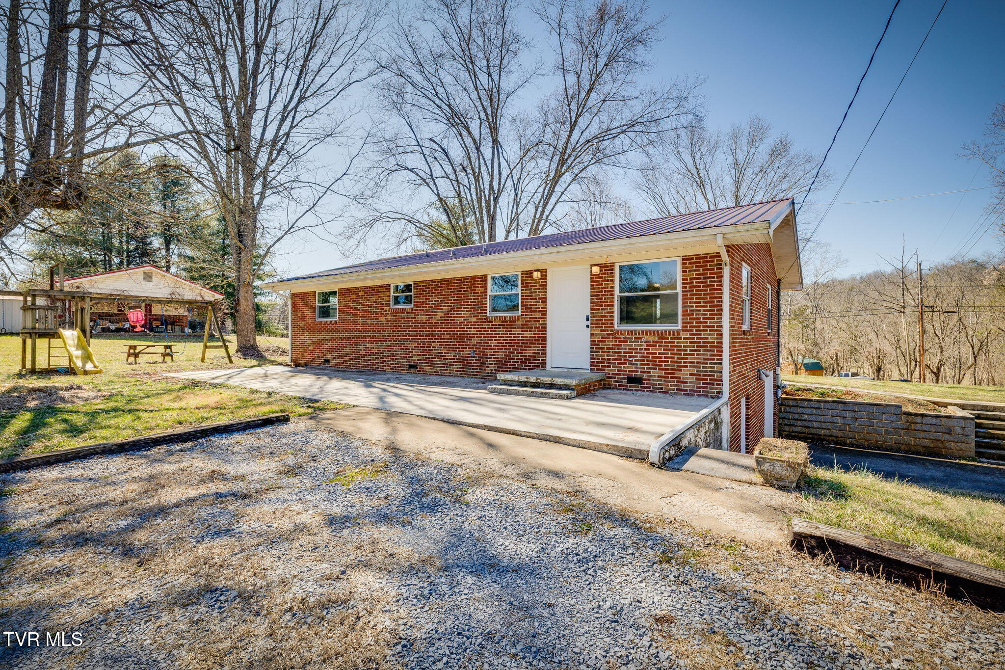 739 Old Elizabethton Highway, Bluff City, Tennessee image 34