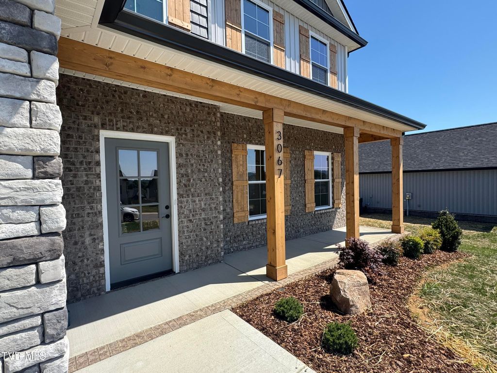 Photo of 3067 Sawgrass Drive, Jonesborough, TN 37659 (MLS # 9995550)
