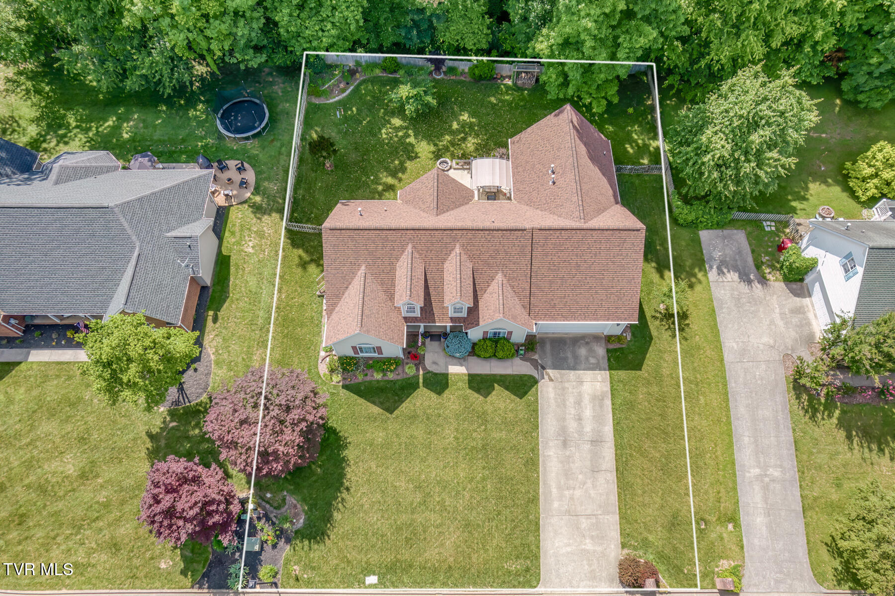 620 Glen Oaks Place, Johnson City, Tennessee image 5