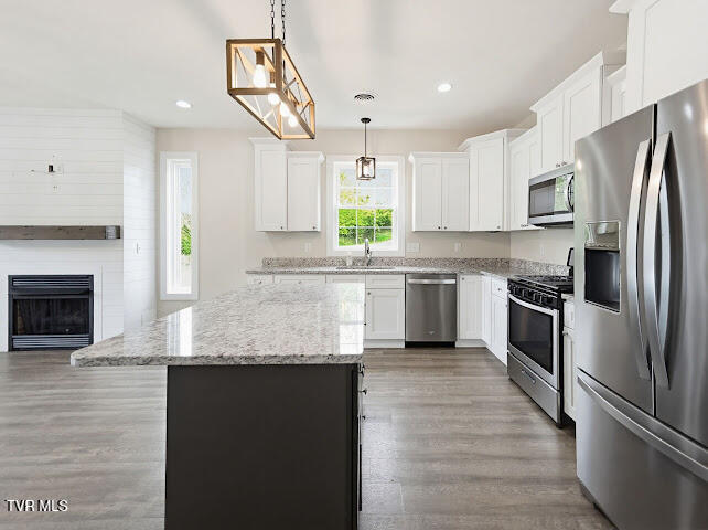 96 Village Court -