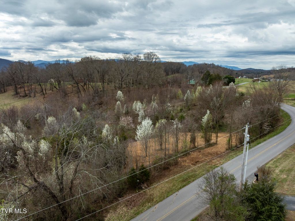 Photo of Tbd Ralph Hoss Road, Jonesborough, TN 37659 (MLS # 9992249)