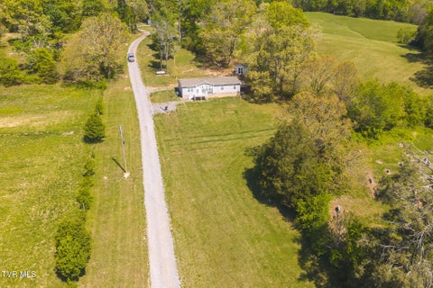 Homes For Sale - 152 Keisling Road<br/> Cocke County, Bybee, TN 37713