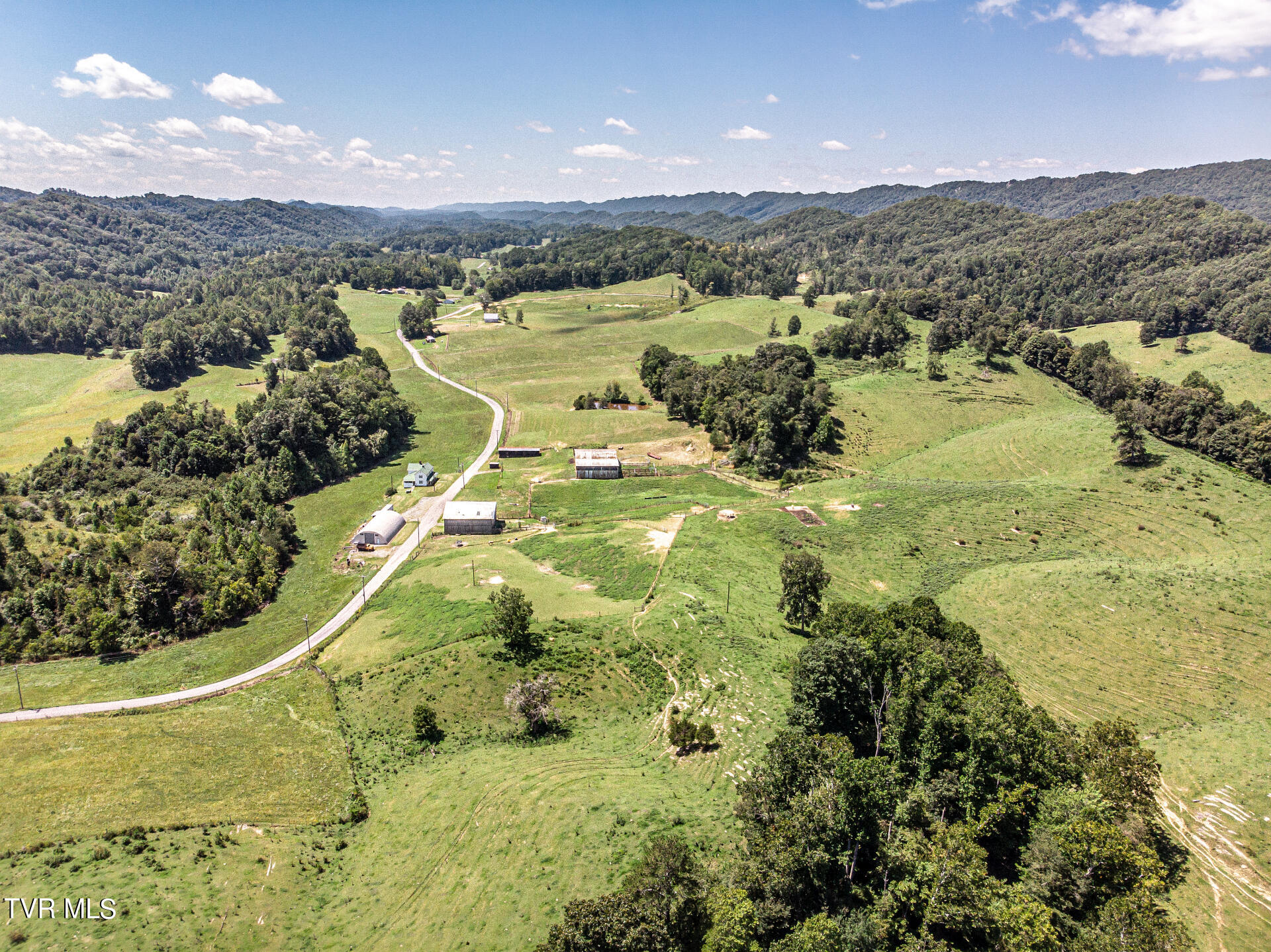 868 Caney Valley Loop, Surgoinsville, Tennessee image 7
