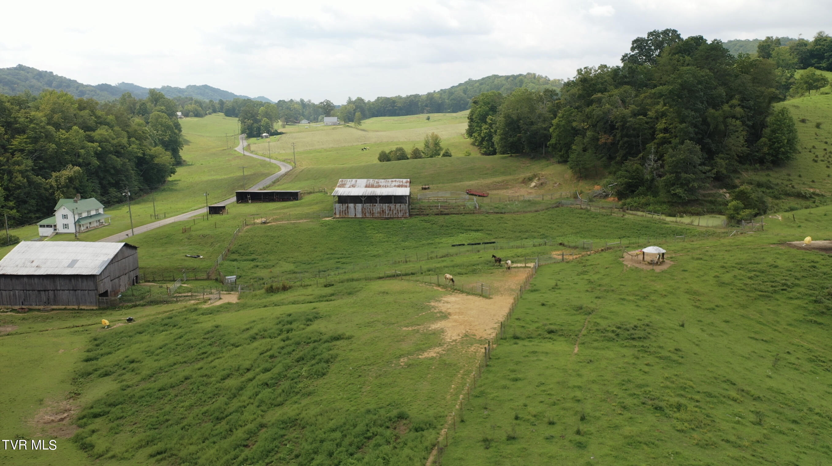 868 Caney Valley Loop, Surgoinsville, Tennessee image 49