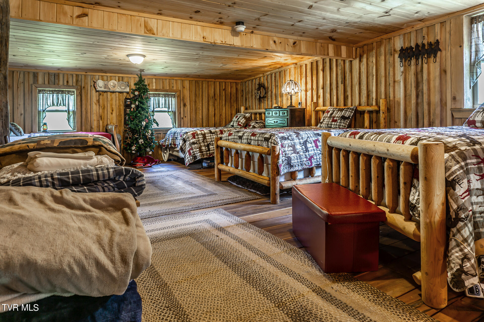 868 Caney Valley Loop, Surgoinsville, Tennessee image 32