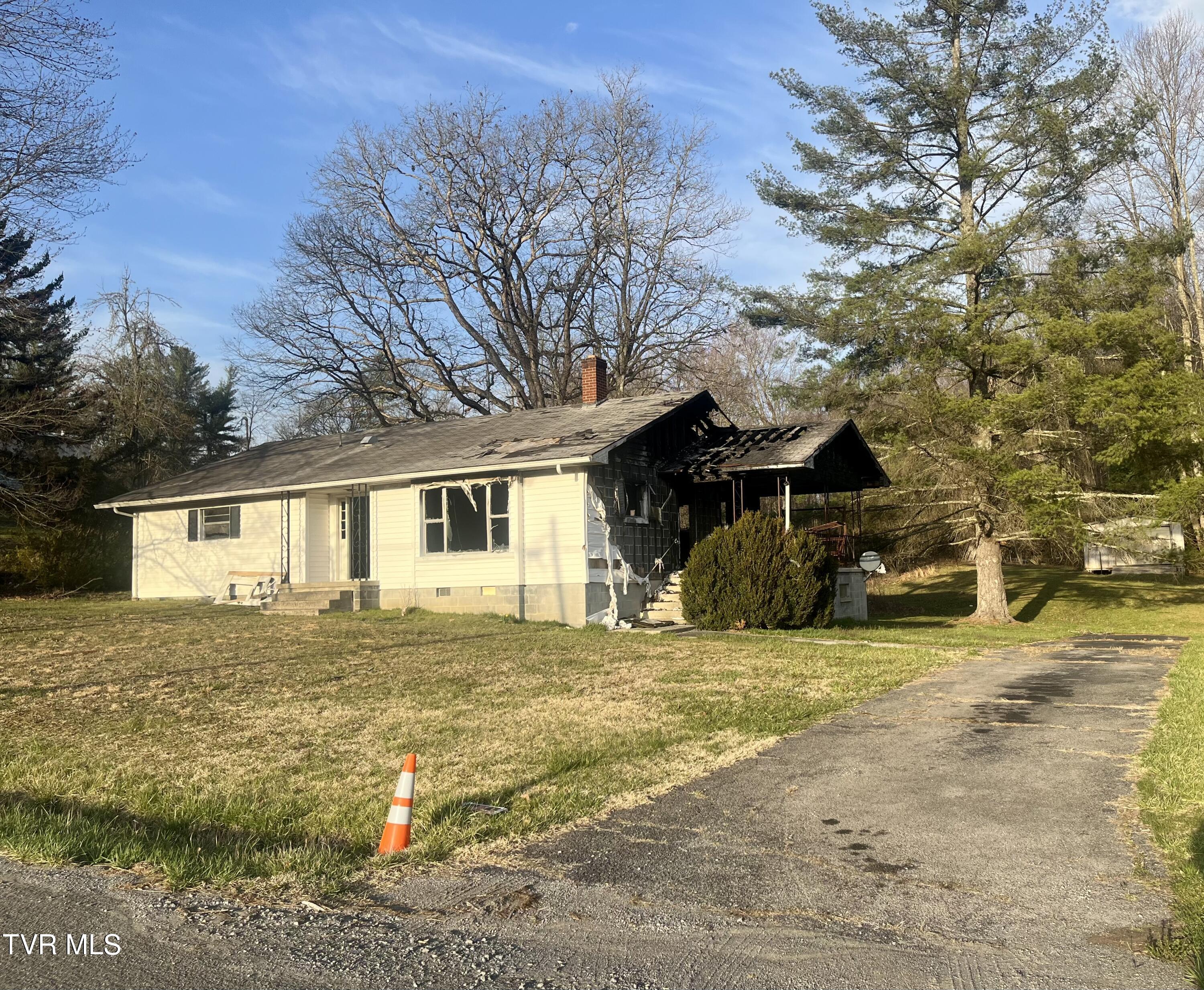 4214 Kiser Road, Coeburn, Virginia image 2