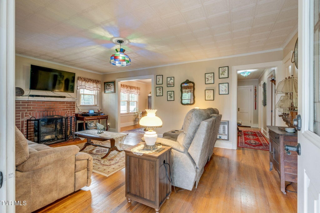 Photo of 1384 Walnut Grove Road, Bluff City, TN 37618 (MLS # 9996916)