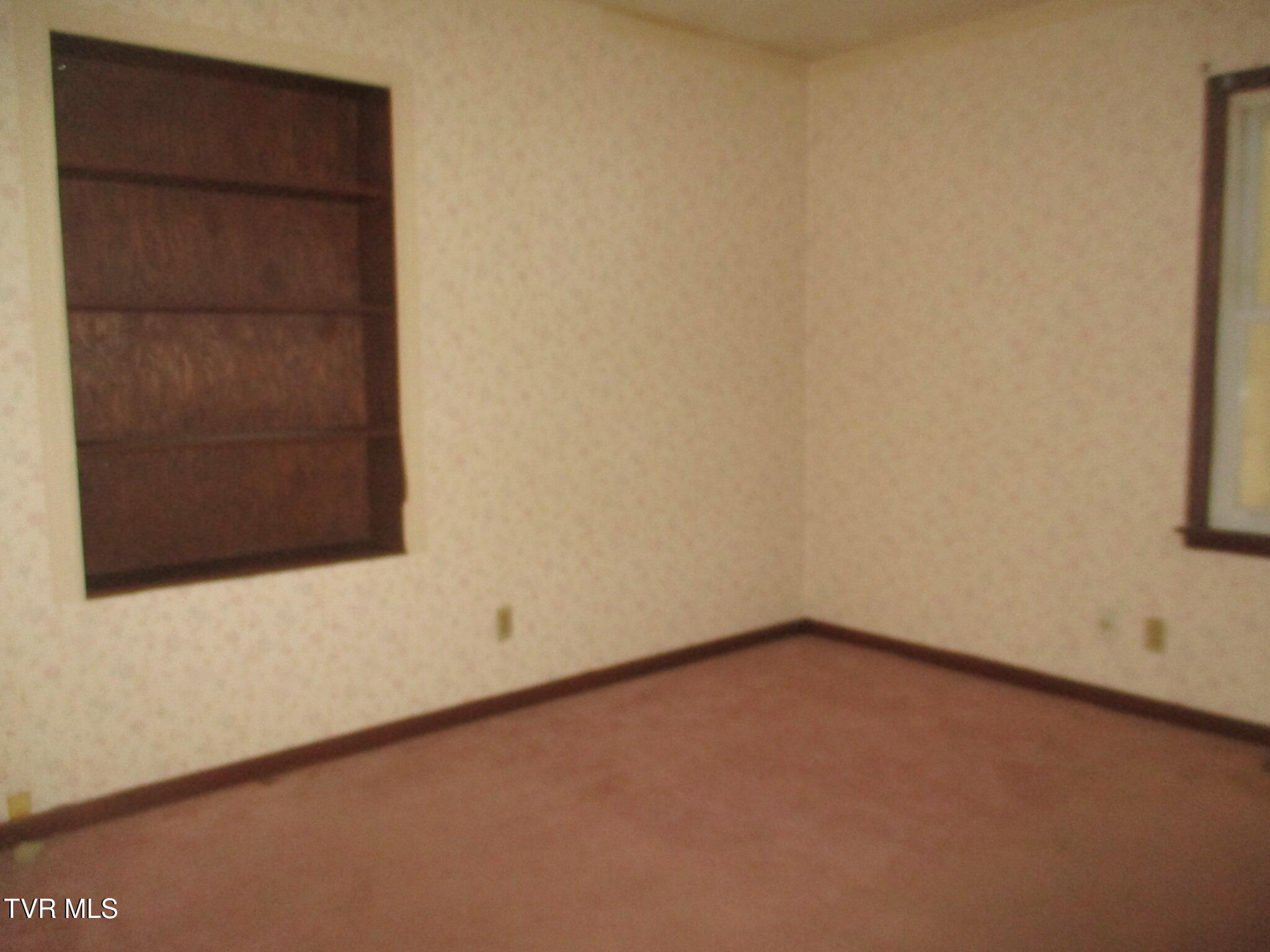 19374 Benhams Road, Bristol, Virginia image 12