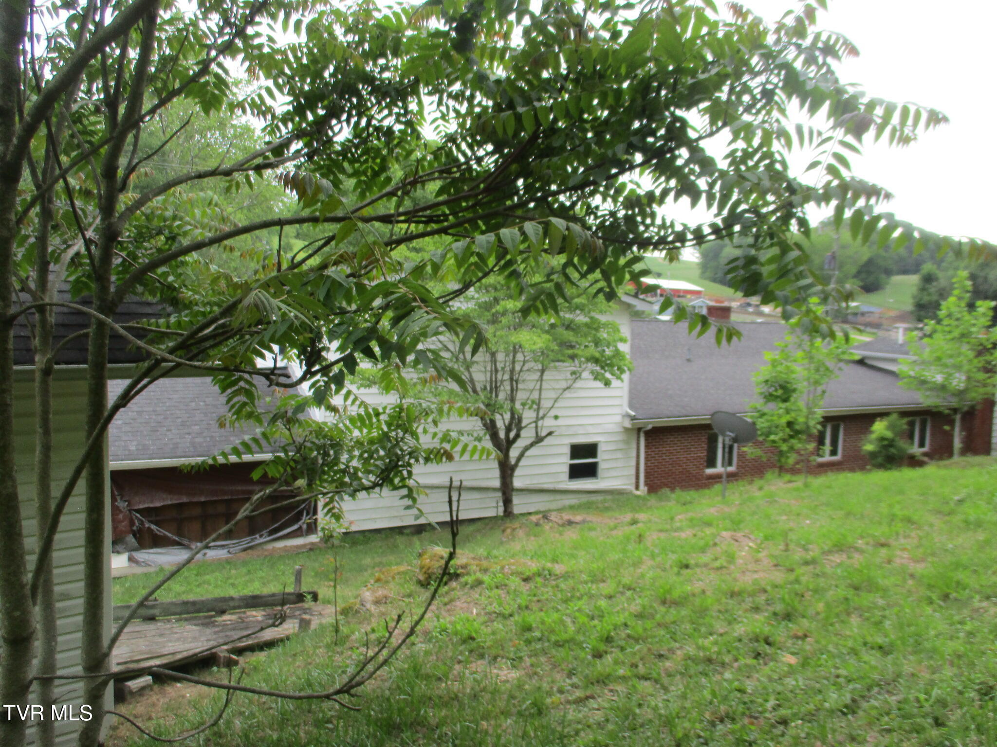 19374 Benhams Road, Bristol, Virginia image 21