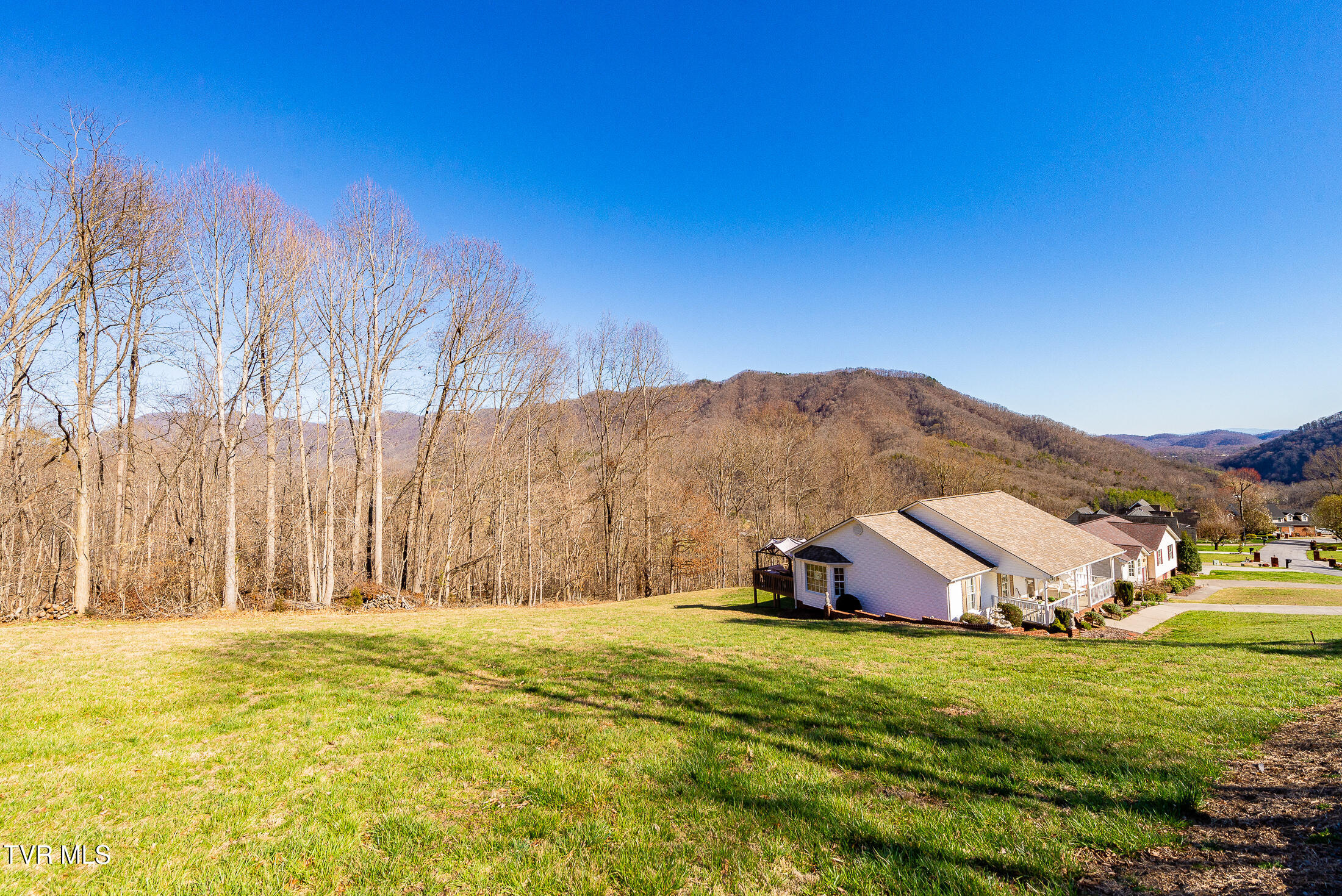 Moccasin Hills Drive, Gate City, Virginia image 6
