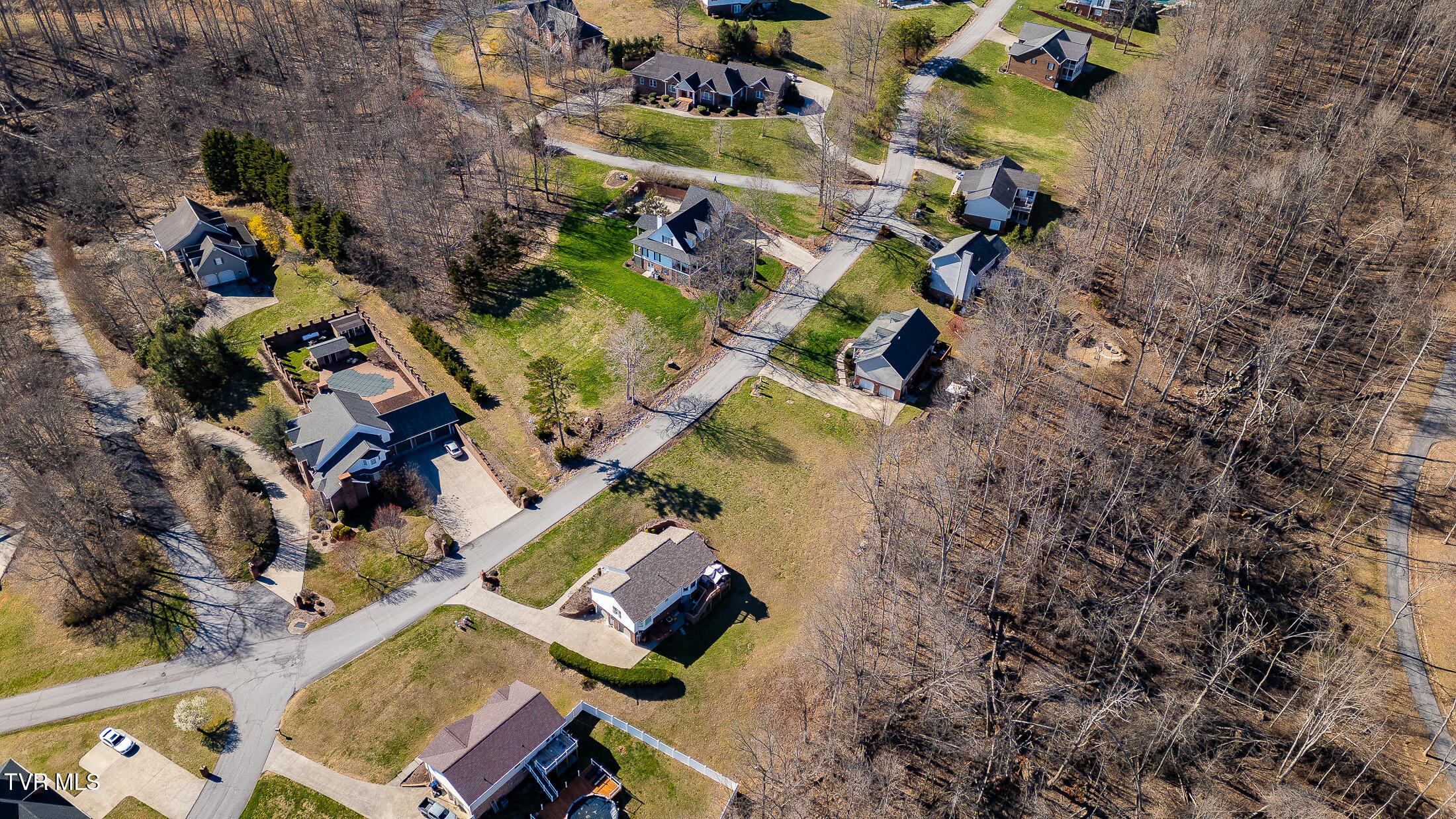 Moccasin Hills Drive, Gate City, Virginia image 18