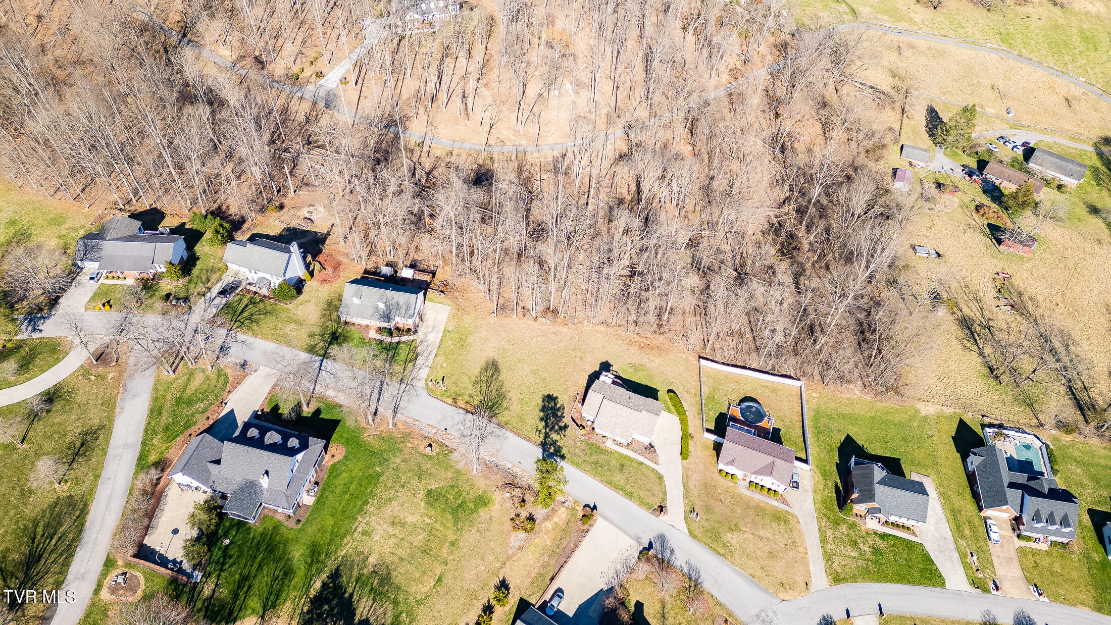 Moccasin Hills Drive, Gate City, Virginia image 9