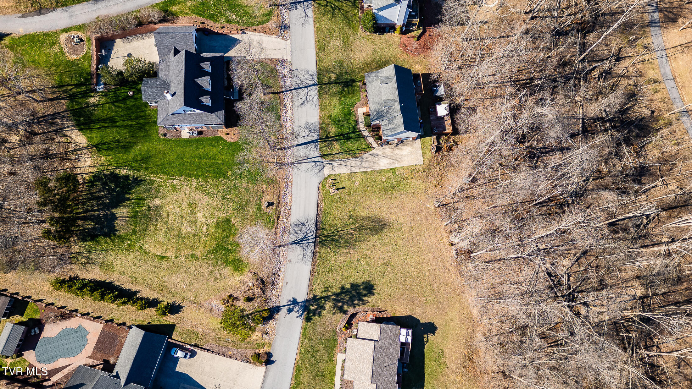 Moccasin Hills Drive, Gate City, Virginia image 21