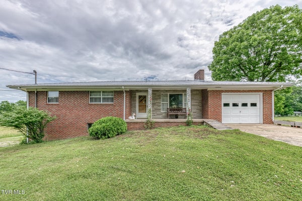 2390 HIGHWAY 107, CHUCKEY, TN 37641 - Image d174566220f9f0dee3b26a6ee5b3c8a6/2739622496