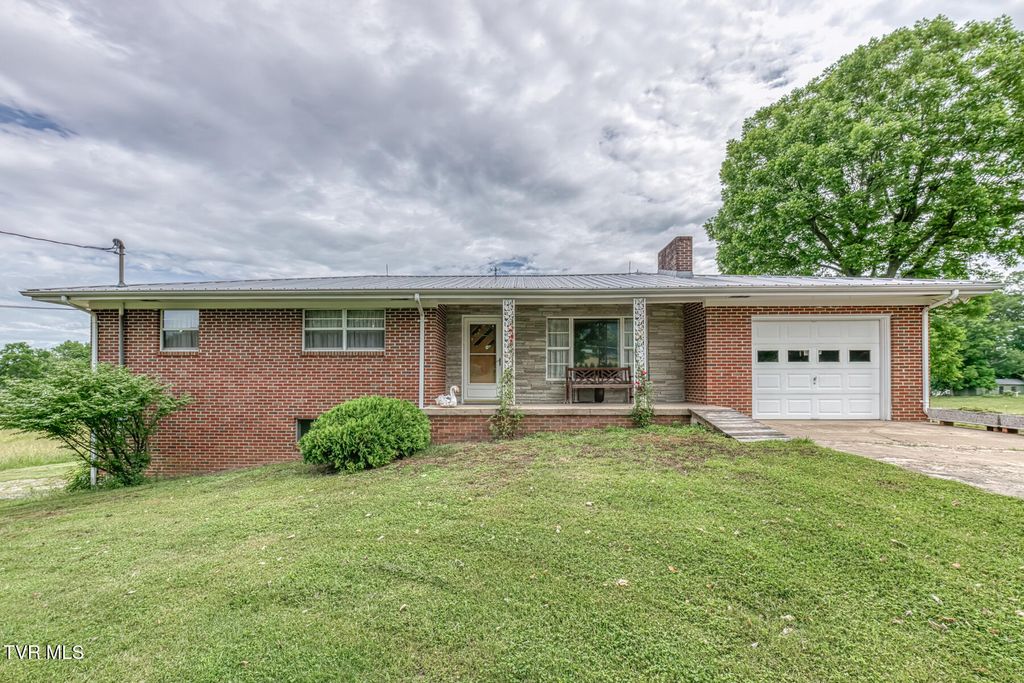 Photo of 2390 Highway 107, Chuckey, TN 37641 (MLS # 9996085)