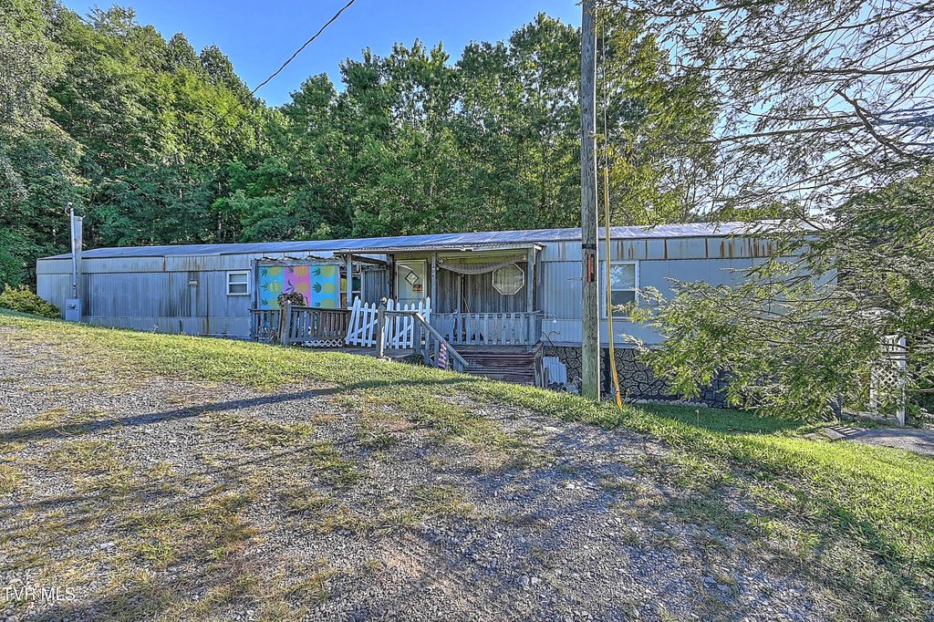 Photo of 406 War Valley Road, Church Hill, TN 37642 (MLS # 9987141)