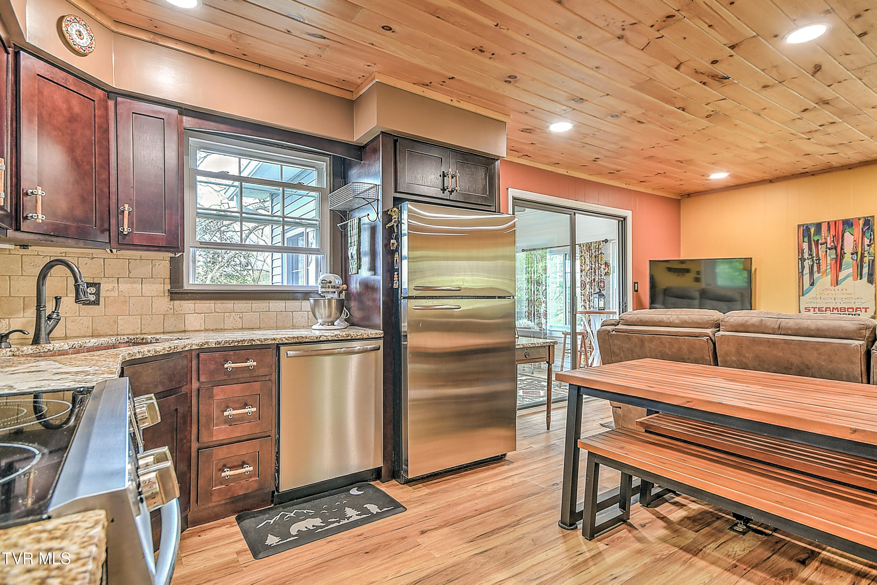 190 Roanwood Road Road, Roan Mountain, Tennessee image 38