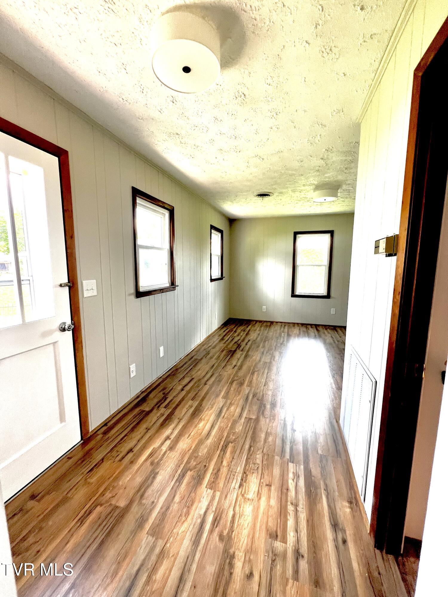 203 Sunrise Drive, Greeneville, Tennessee image 10