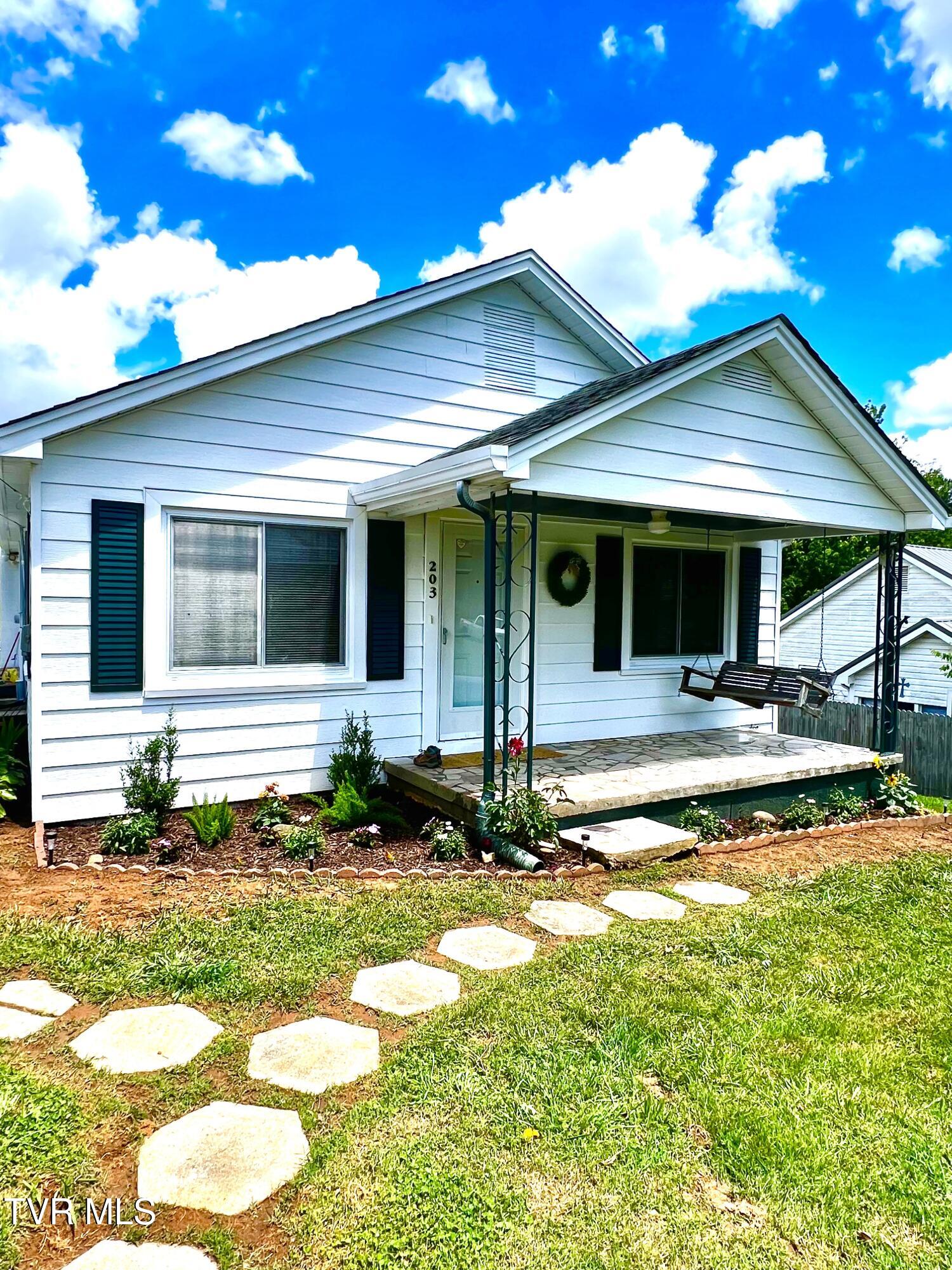 203 Sunrise Drive, Greeneville, Tennessee image 1